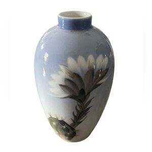 Royal Copenhagen Art Nouveau Small Vase with Cactus No. 2672/47A